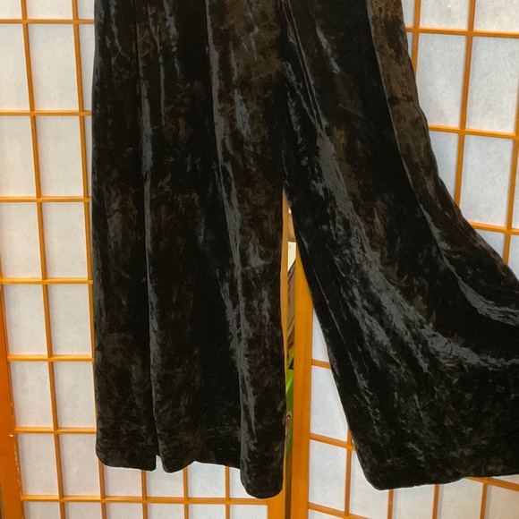 Vintage 1970’s Alex Colman Bohemian Baddie Crushed Velvet flare pants - Picture 5 of 15